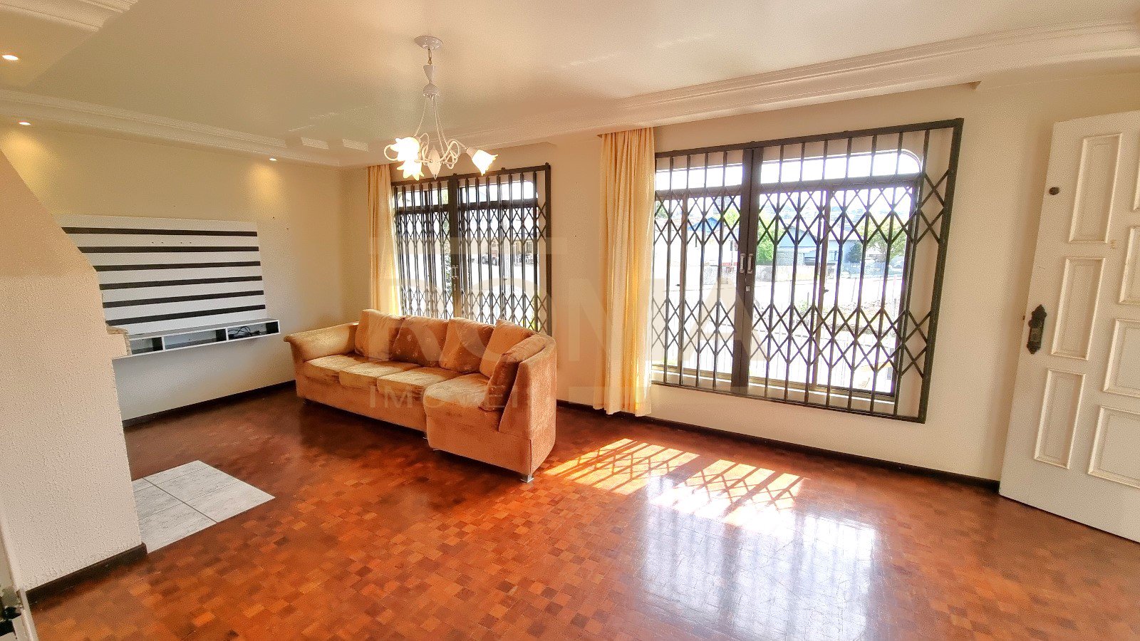 CASA AMPLA, BEM LOCALIZADA - MAIS PROCURADA — foto 6