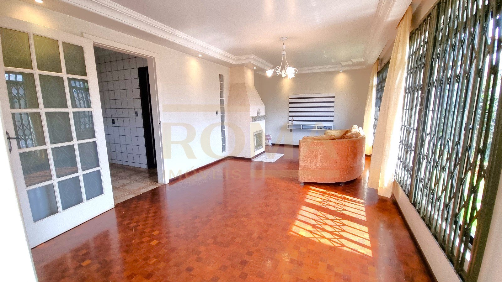 CASA AMPLA, BEM LOCALIZADA - MAIS PROCURADA — foto 4