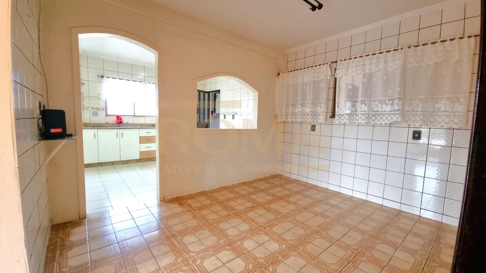 CASA AMPLA, BEM LOCALIZADA - MAIS PROCURADA — foto 8