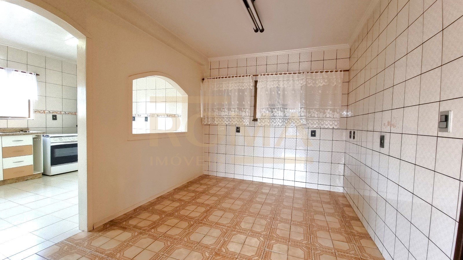 CASA AMPLA, BEM LOCALIZADA - MAIS PROCURADA — foto 7