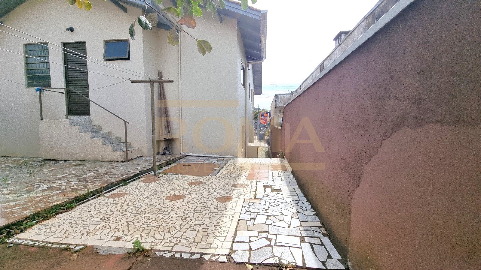 CASA AMPLA, BEM LOCALIZADA - MAIS PROCURADA — foto 34
