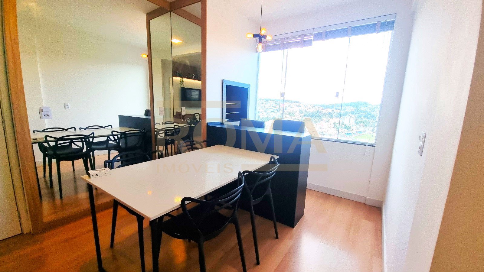 APARTAMENTO ESPAÇOSO, SEMI MOBILIADO E 2 VAGAS DE GARAGEM — foto 12