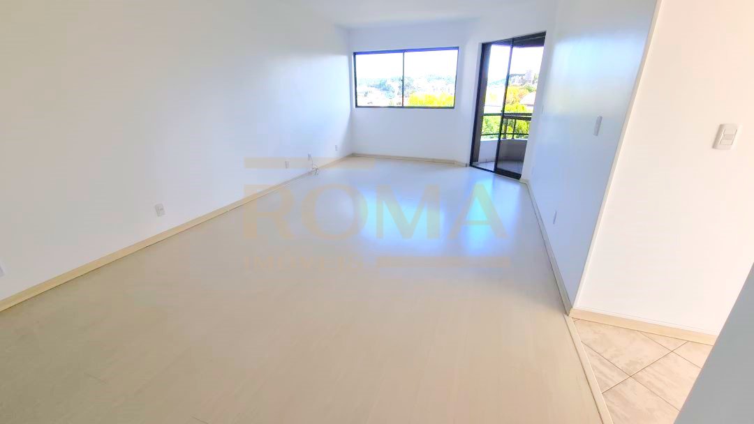 APARTAMENTO COM 3 QUARTOS E SACADA NA SALA NO BAIRRO PARAÍSO/CENTRO — foto 9