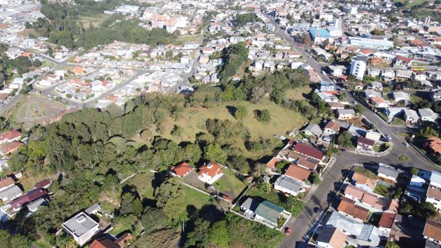 TERRENO URBANO 9.000M²
