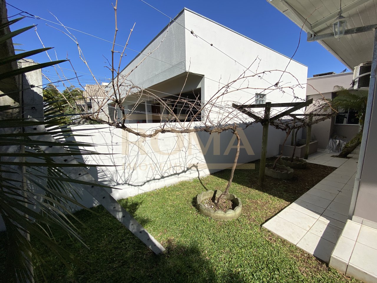 CASA ESPAÇOSA COM 3 QUARTOS (1 SUÍTE), SALÃO FESTAS NO BAIRRO BERGER — foto 15