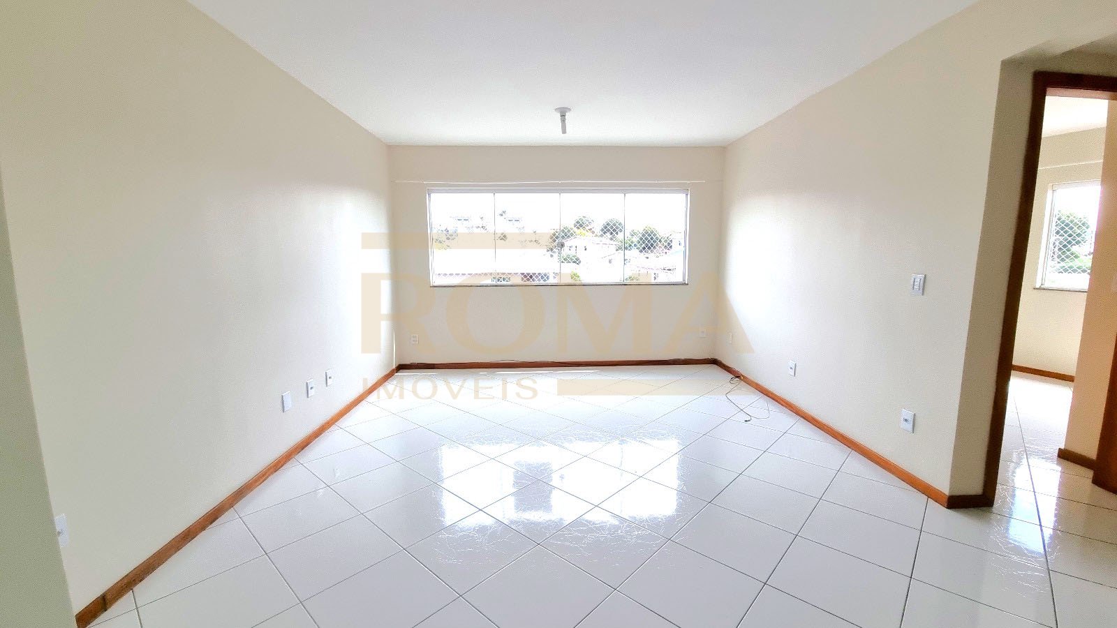 APARTAMENTO SEMI MOBILIADO PRÓX A UPA — foto 4
