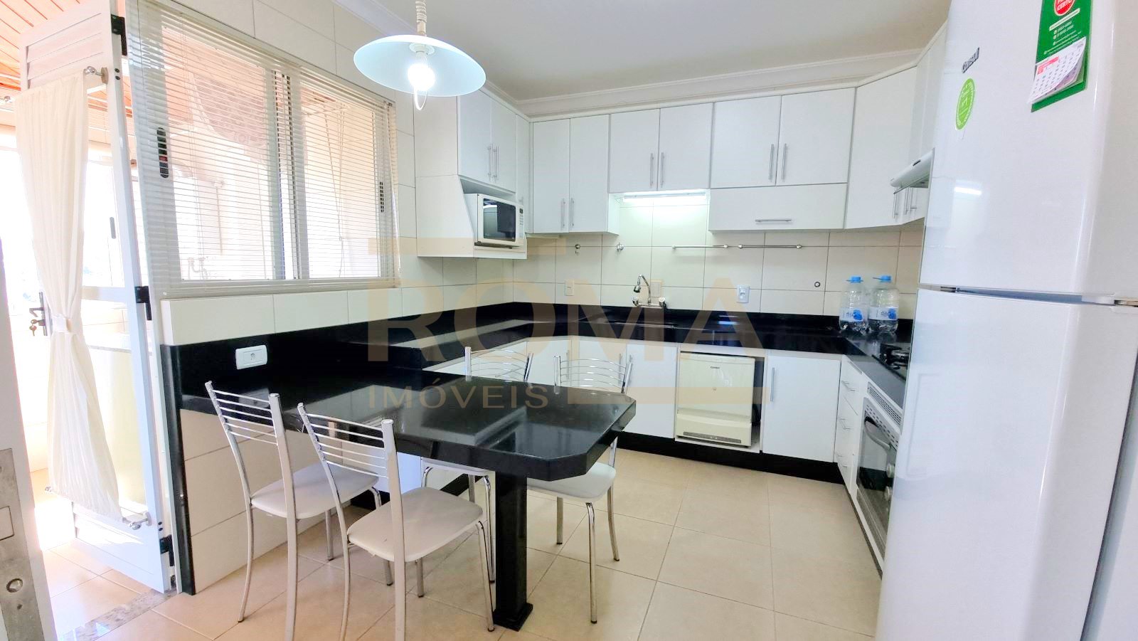 APARTAMENTO MOBILIADO, ESPAÇOSO E CONFORTÁVEL COM 2 SACADAS — foto 24