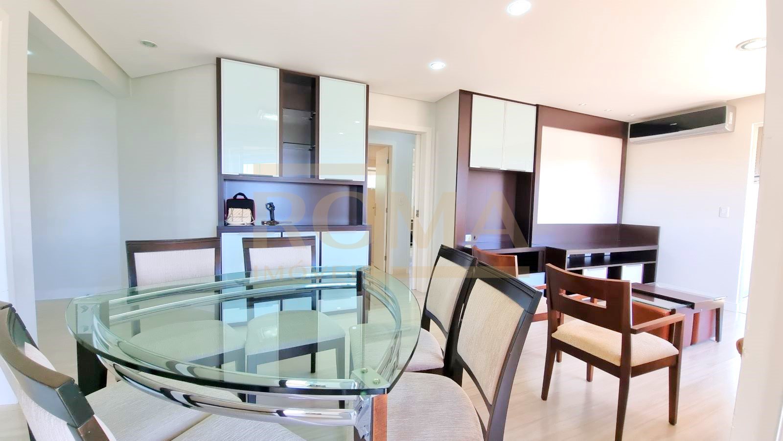 APARTAMENTO MOBILIADO, ESPAÇOSO E CONFORTÁVEL COM 2 SACADAS — foto 19