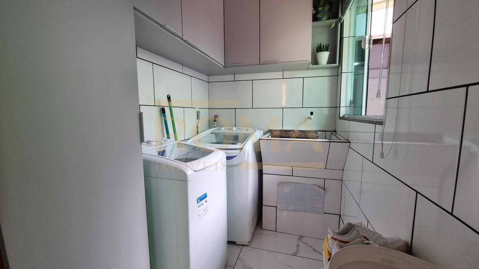 CASA COM SALÃO E PISCINA COBERTA AQUECIDA  — foto 27