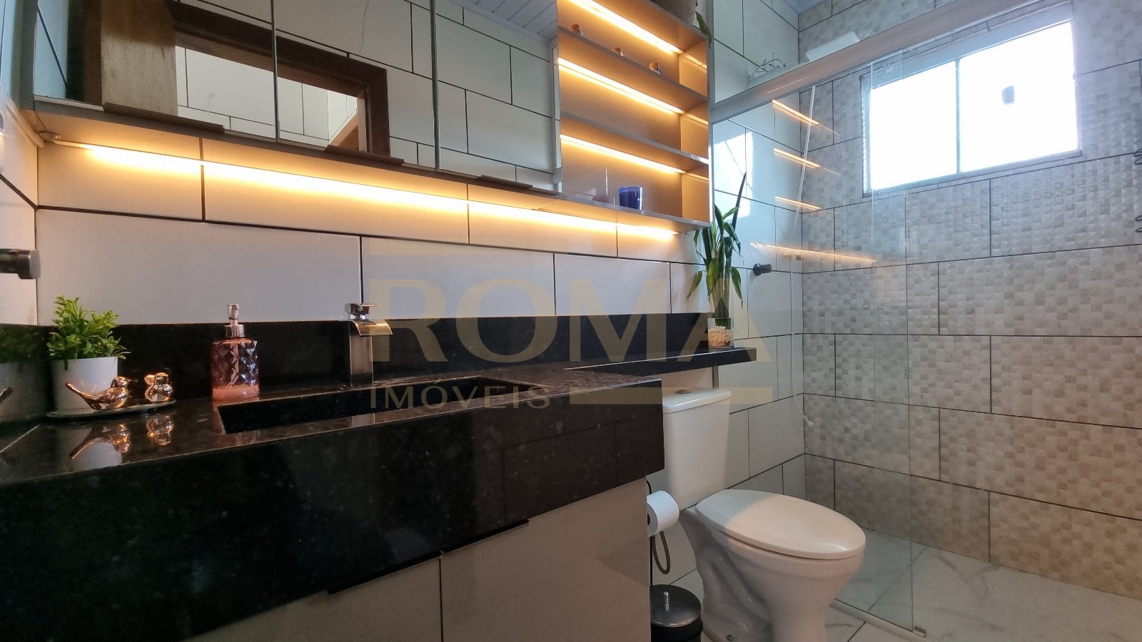 CASA COM SALÃO E PISCINA COBERTA AQUECIDA  — foto 16