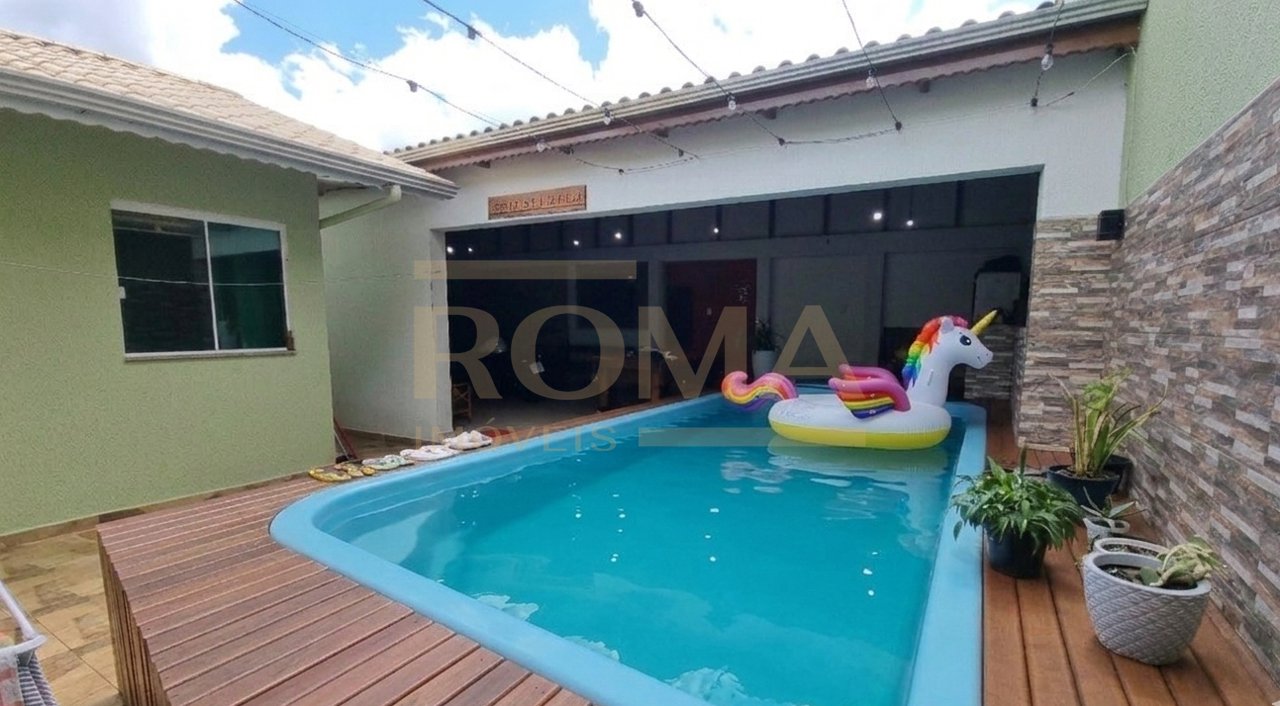 CASA COM SALÃO E PISCINA COBERTA AQUECIDA  — foto 4