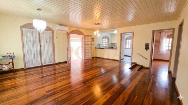 CASA NO CENTRO PARA LOCAÇÃO — foto 14