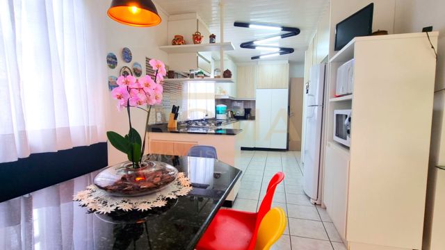 CASA NO CENTRO PARA LOCAÇÃO — foto 4