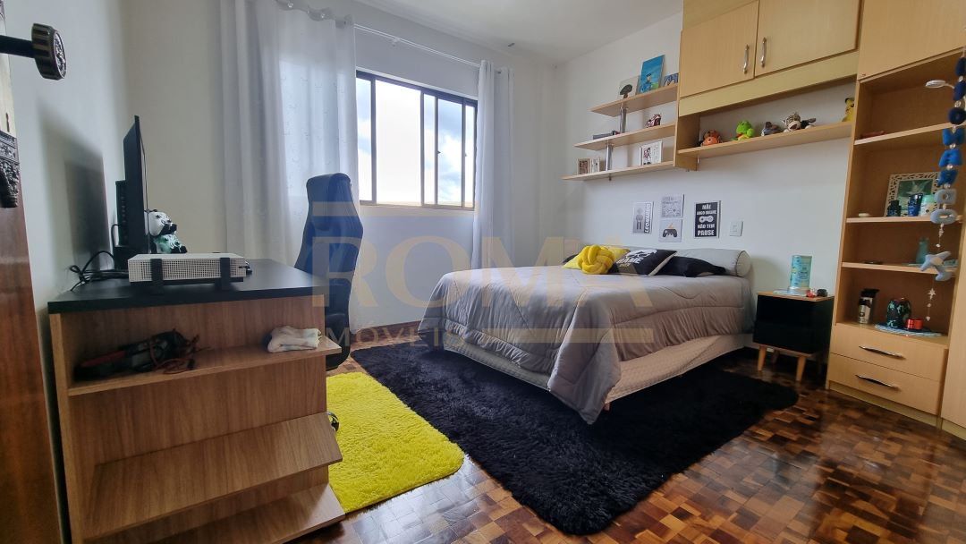 APARTAMENTO SEMI MOBILIADO E ESPAÇOSO COM 3 SACADAS — foto 6