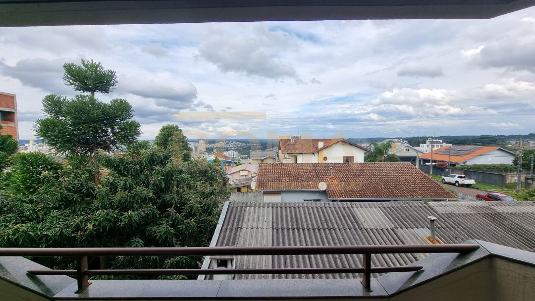 APARTAMENTO SEMI MOBILIADO E ESPAÇOSO COM 3 SACADAS — foto 15