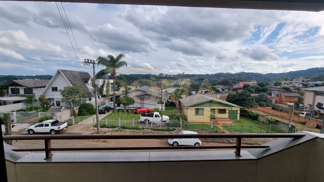 APARTAMENTO SEMI MOBILIADO E ESPAÇOSO COM 3 SACADAS — foto 31