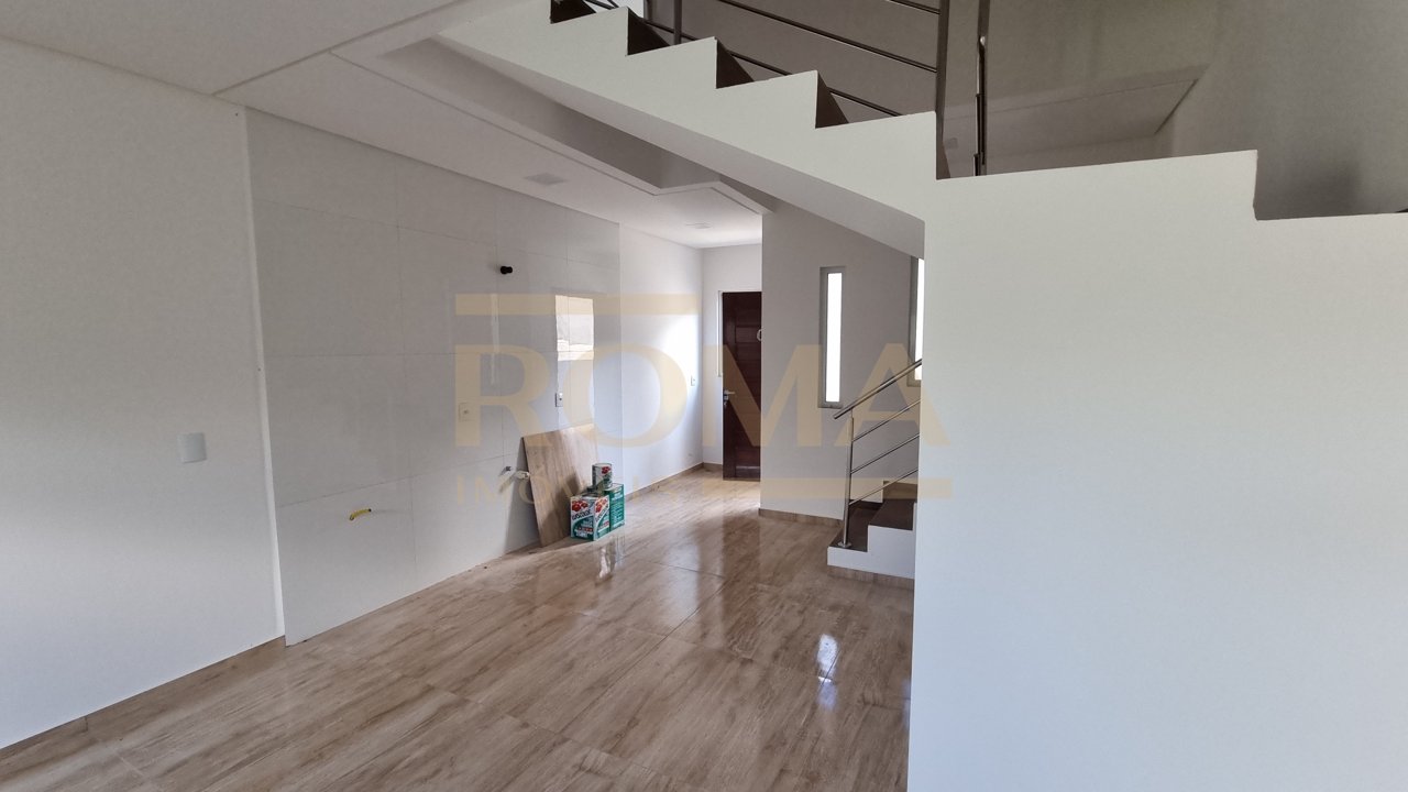 CASA GEMINADA PRÓXIMO AO PARQUE CENTRAL — foto 4