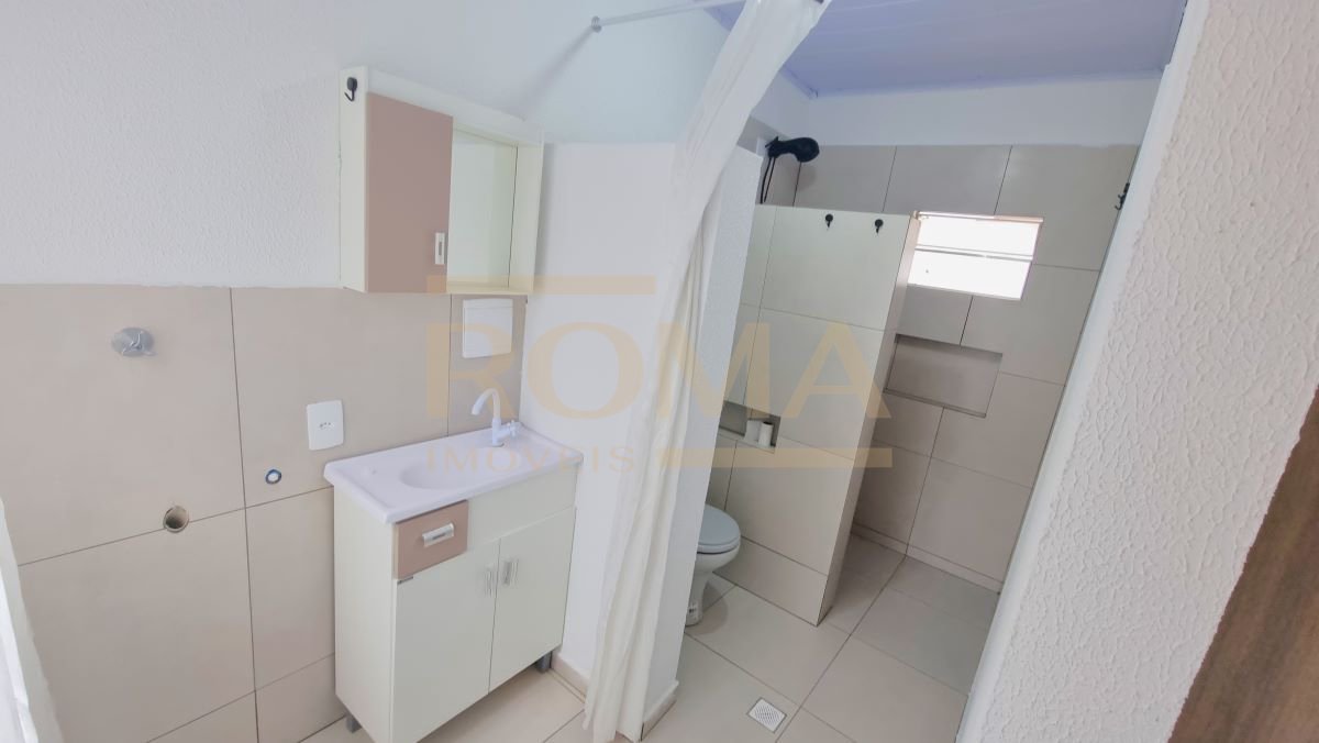 KITNET PRÓXIMA A UNIARP (ÁGUA E LUZ INCLUSA) — foto 2