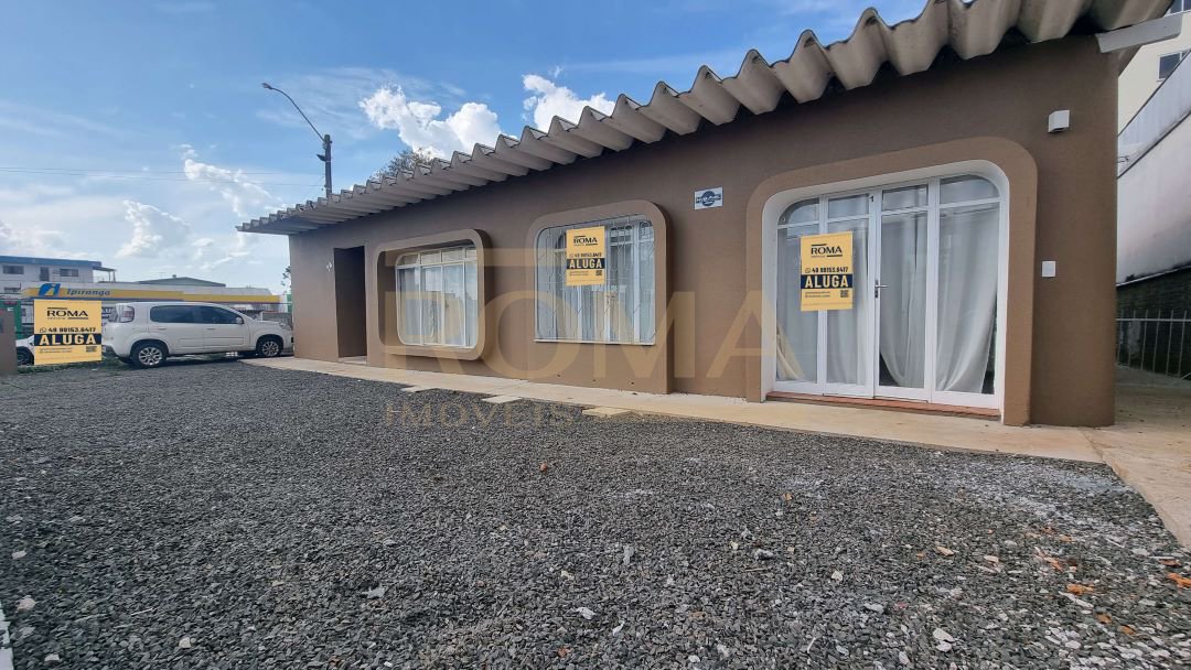 KITNET PRÓXIMA A UNIARP (ÁGUA E LUZ INCLUSA) — foto 3