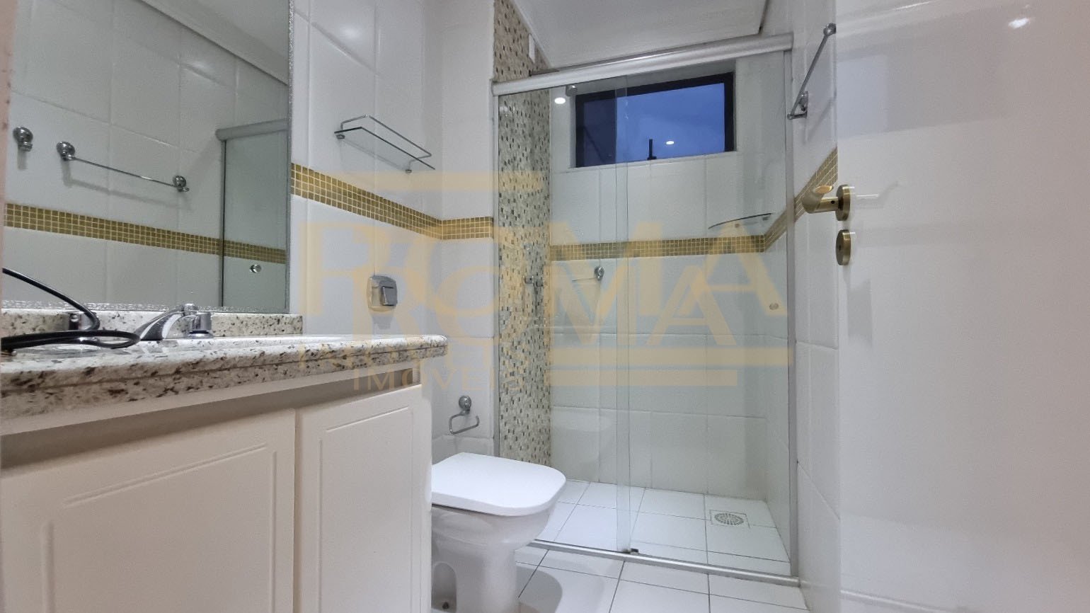 APARTAMENTO DUPLEX COBERTURA COM PARCIAL DO TETO EM VIDRO — foto 13