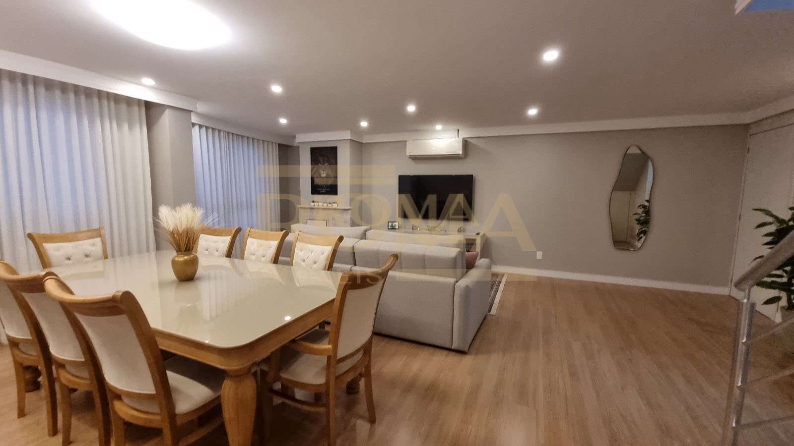 APARTAMENTO DUPLEX COBERTURA COM PARCIAL DO TETO EM VIDRO — foto 43