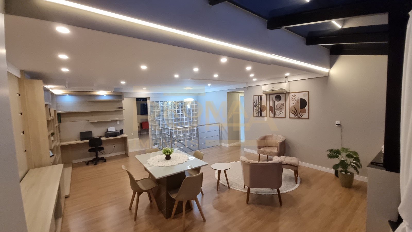 APARTAMENTO DUPLEX COBERTURA COM PARCIAL DO TETO EM VIDRO — foto 18