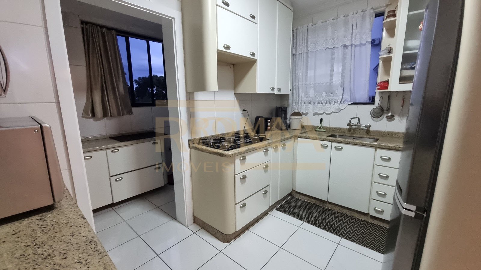APARTAMENTO DUPLEX COBERTURA COM PARCIAL DO TETO EM VIDRO — foto 32