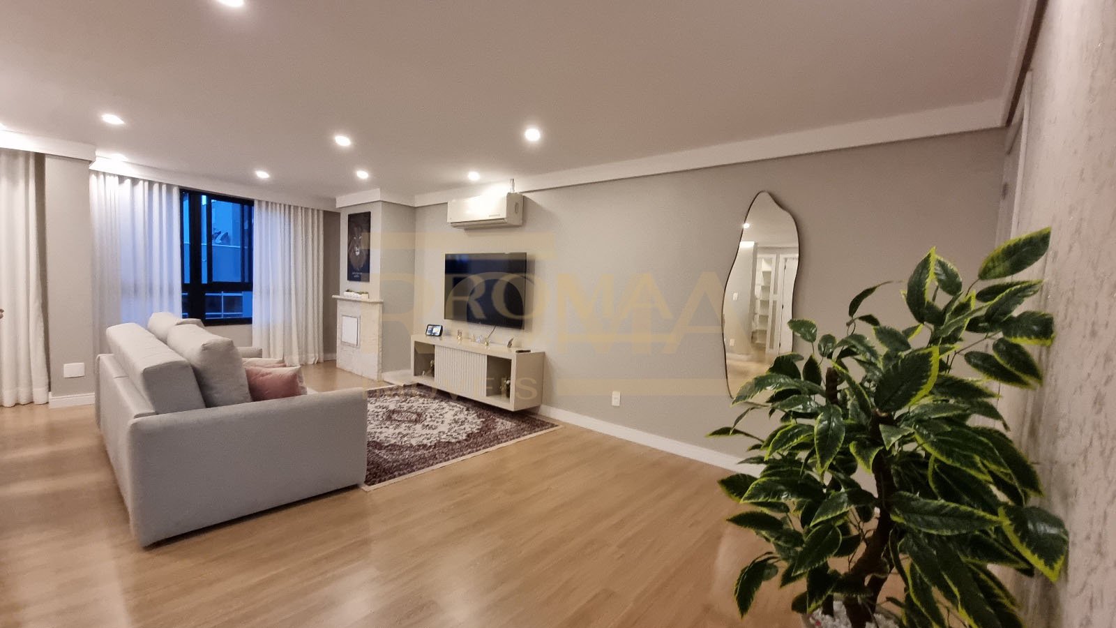 APARTAMENTO DUPLEX COBERTURA COM PARCIAL DO TETO EM VIDRO — foto 49