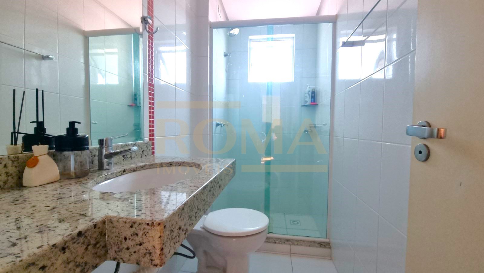 APARTAMENTO SEMI MOBILIADO AO LADO DA UNIARP — foto 9