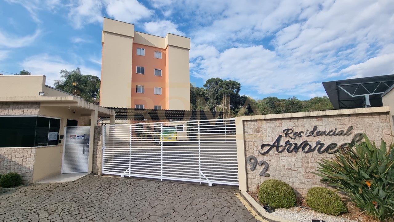 RESIDENCIAL ARVOREDO - APARTAMENTO SEMI MOBILIADO NO BAIRRO DOS MUNICÍPIOS — foto principal