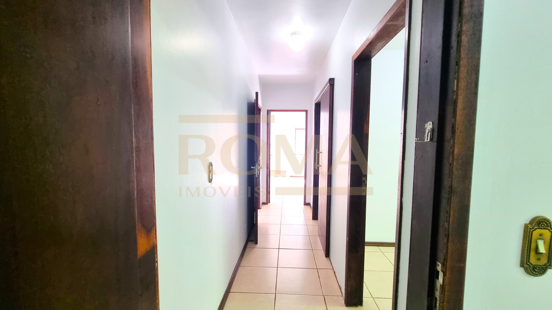 CASA COM PRIVACIDADE E RUA PRIVATIVA — foto 16