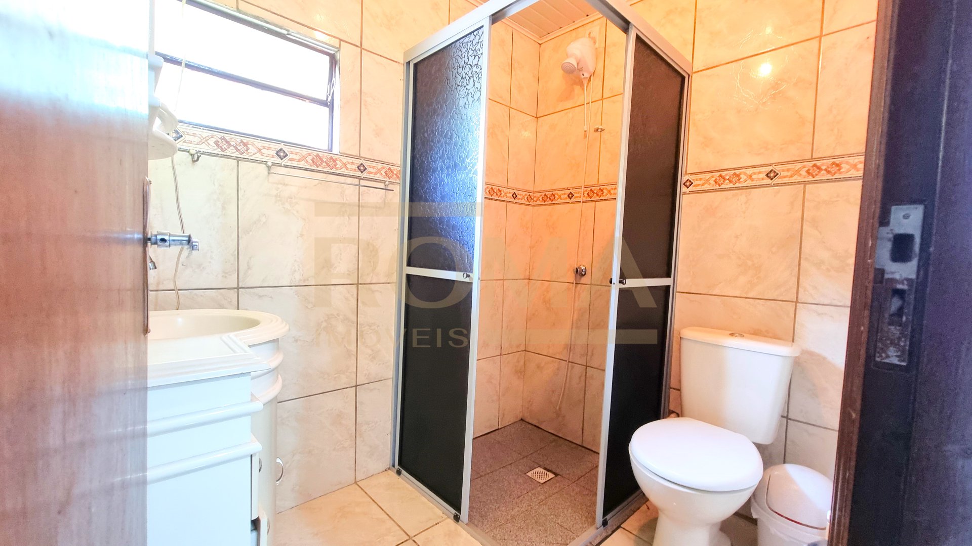 CASA COM PRIVACIDADE E RUA PRIVATIVA — foto 17