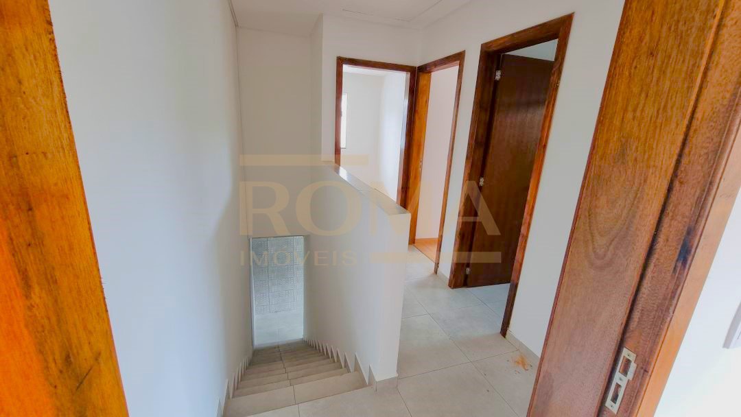 CASA DE 2 PAVIMENTOS COM 3 QUARTOS — foto 11