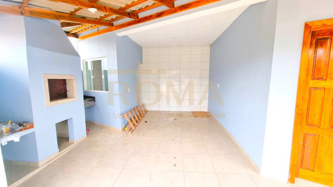 CASA DE 2 PAVIMENTOS COM 3 QUARTOS — foto 2