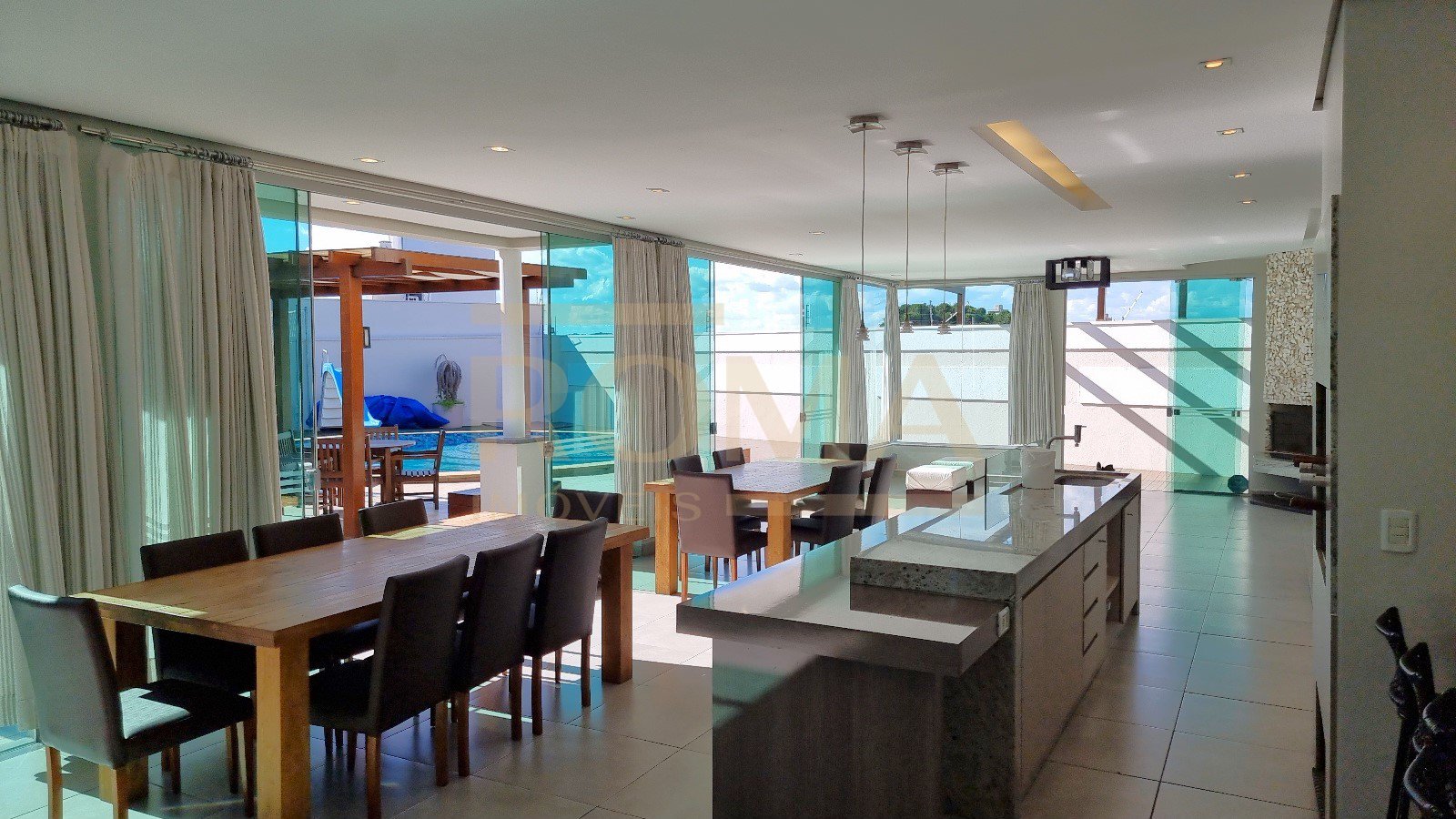 CASA ALTO PADRÃO ESTILO AMERICANA — foto 24