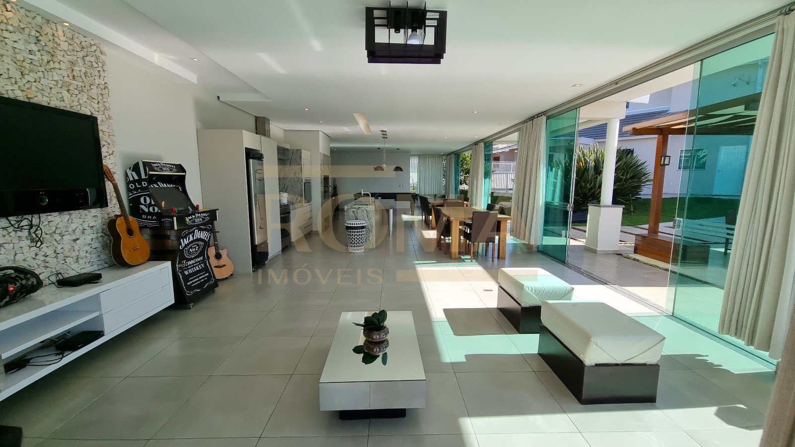 CASA ALTO PADRÃO ESTILO AMERICANA — foto 18