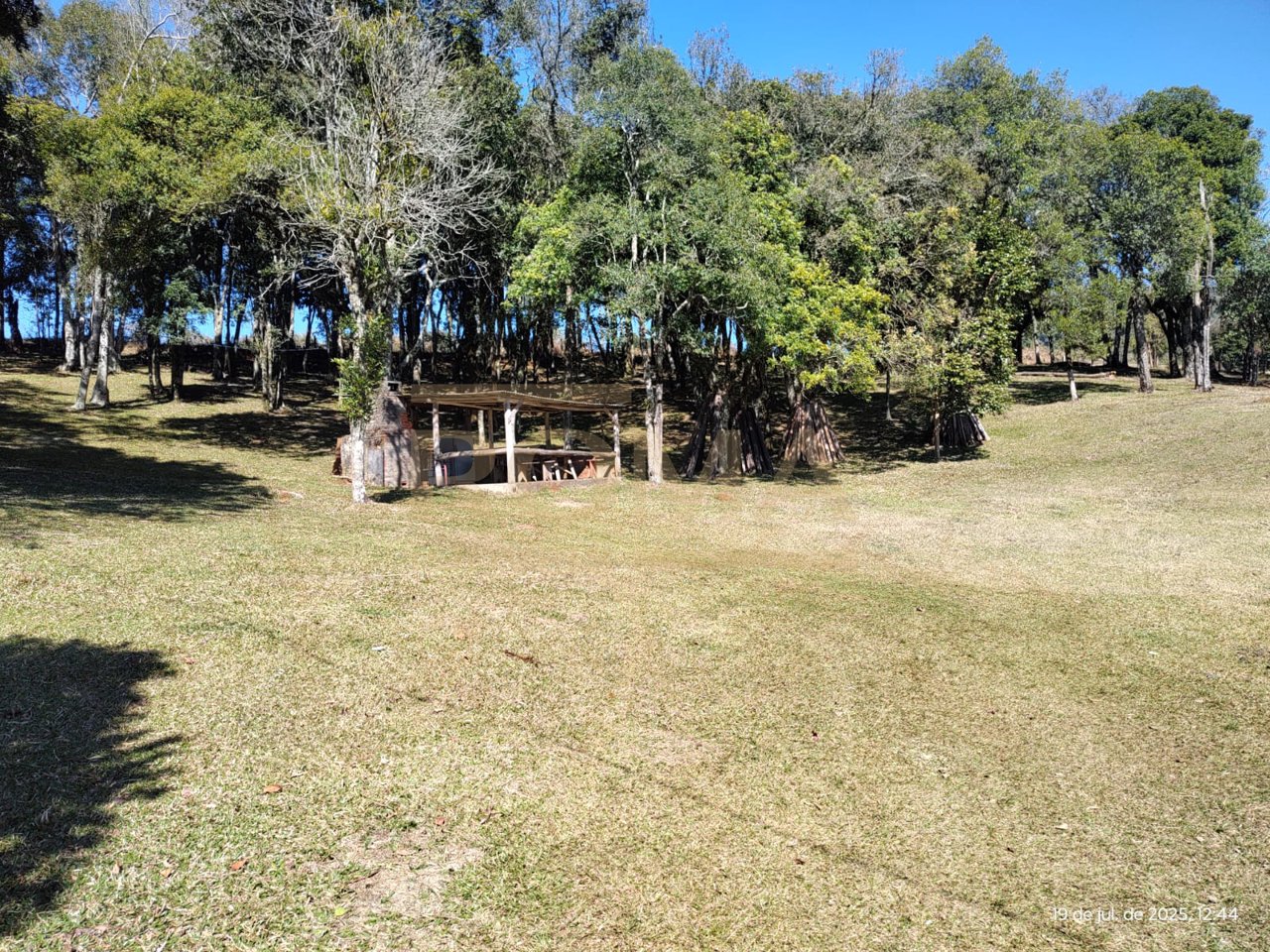 TERRENO RURAL COM FACE NORTE NA LINHA SEMINÁRIO APENAS 3 KM DA CIDADE — foto 7